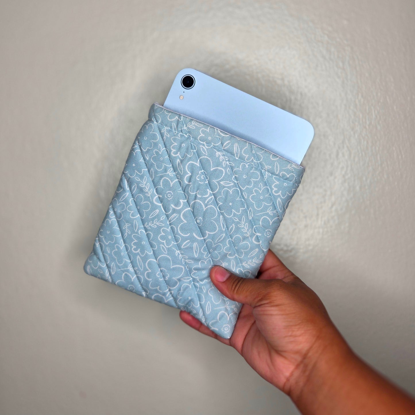 QUILTED Kobo Clara/Kindle Basic Pouch
