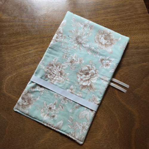Adjustable Book Sleeve (Large Size)